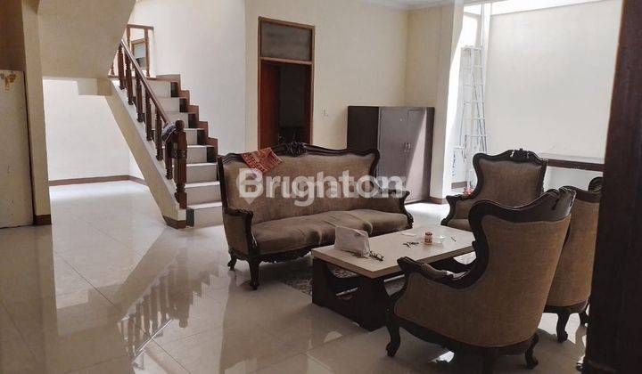 RUMAH KOST TANJUNG DUREN JAKARTA BARAT, 9 KT, HADAP SELATAN, ROW 2 MOBIL, COCOK UNTUK MESS KARYAWAN DLL, 5,5M, 110JT/TAHUN, HADAP SELATAN 2