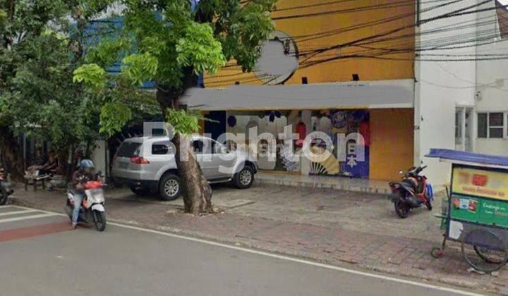 Ex resto pinggir jalan raya utama tanjung duren Jakarta Barat sangat cocok untuk usaha ukuran 25 x 35 m2 hadap utara dekat kampus mall tol apartemen dll area bisnis komersial bisa nego 1