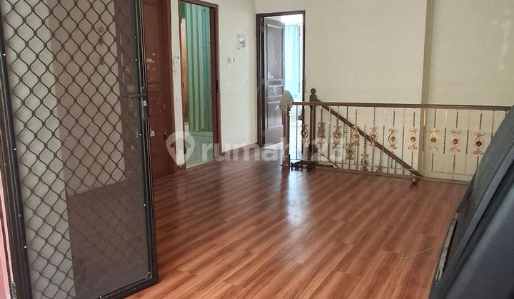 Rumah Strategis 2Lantai Permata Buana Dekat Puri Indah Jakarta Barat 2