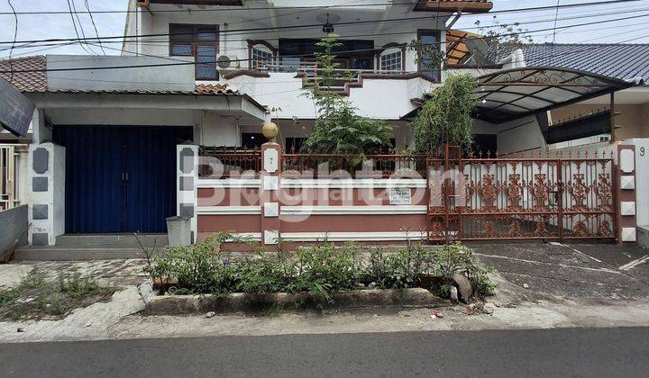 Rumah Besar Luas Tanjung Duren Jakarta Barat 1