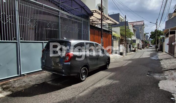 Neat and Ready to Occupy House in Tomang, West Jakarta