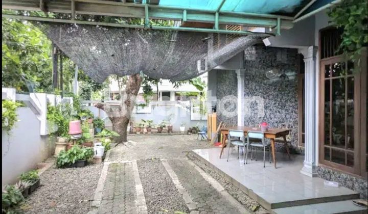 RUMAH LUAS STRATEGIS TAMAN MERUYA ILIR JAKARTA BARAT 2