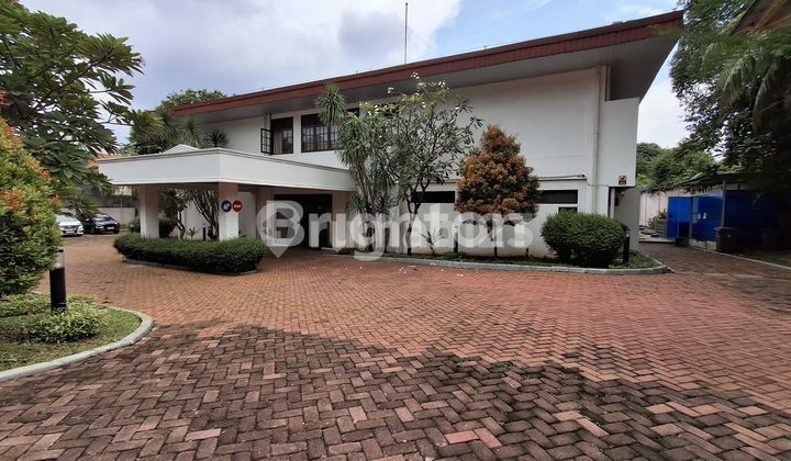 RUMAH LUAS STRATEGIS PEJATEN JAKARTA SELATAN