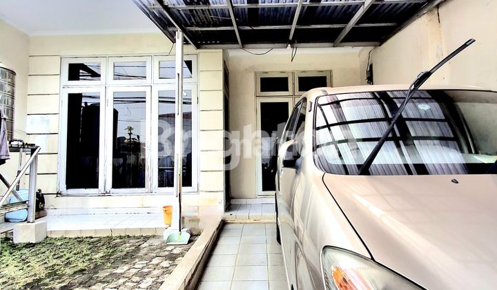 Rumah Murah Terawat Puri Indah Jakarta Barat