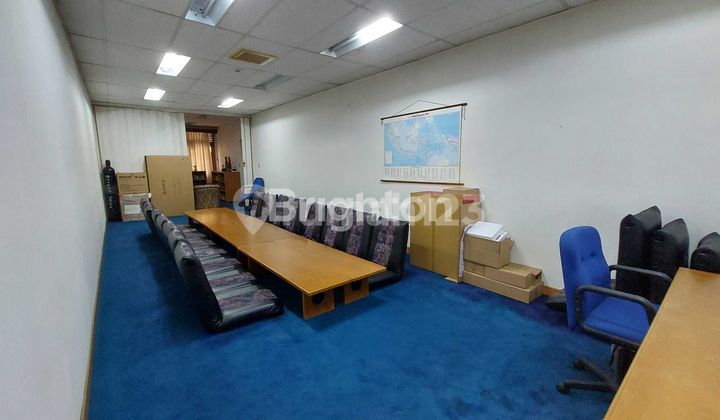 STRATEGIC READY-TO-OCCUPY HOUSE IN PEJATEN BARAT 3, PEJATEN, PASAR MINGGU, SOUTH JAKARTA 2