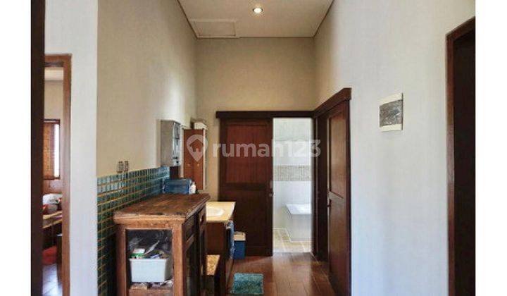 Long Term Leasehold Villa With 4br Near Renon And Sanur 25