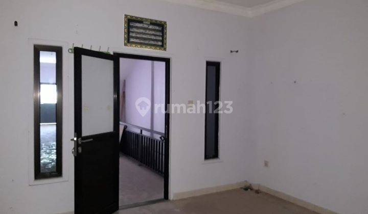 RUKO 4 LANTAI LOKASI STRATEGIS PERSIS DI DEPAN PASAR KUTA TURUN HARGA 2