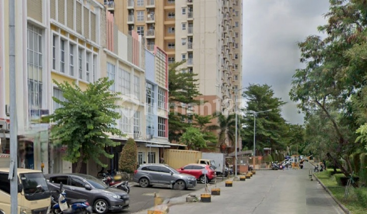 Ruko di Kresek Raya, Duri Kosambi
cengkareng-jakarta Barat, Jakarta Barat 195 m Bagus Hak Guna Bangun
