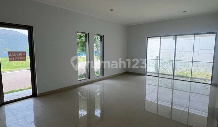 For sale fast house in Huk Serenade Golf Island, Pantai Indah Kapuk, North Jakarta