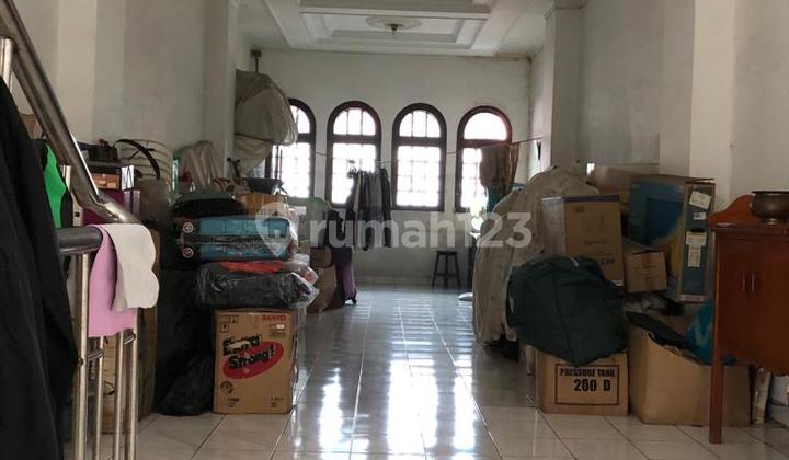 Rumah Dijual, Pinangsia Jakarta Barat, Lt 130 Lb 460, SHM 16