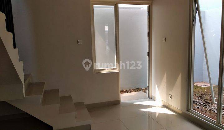 Rumah 2 Lantai Baru SHM di Harapan Indah Cluster Lavesh , Bekasi 6