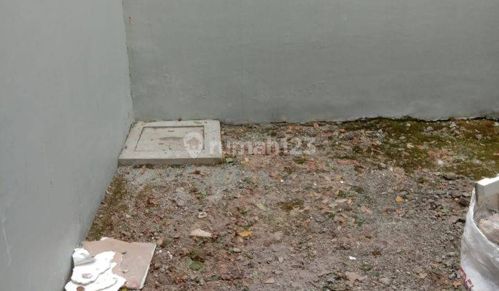 Rumah 2 Lantai Bagus HGB di Harapan Indah Cluster Lavesh , Bekasi 13