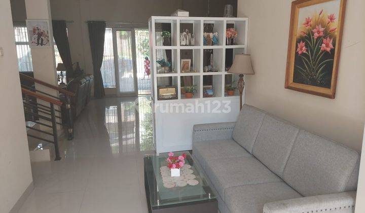 Rumah Lux SHM Di Komplek Royal View Residence 4