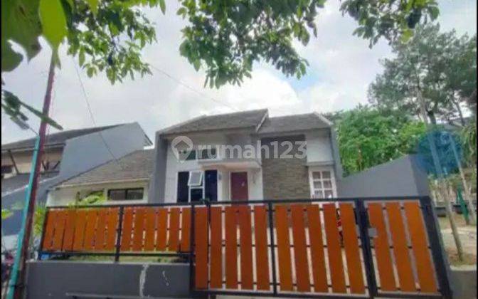 Rumah Minimalis Siap Huni Di dalam komplek Cihanjuang  1