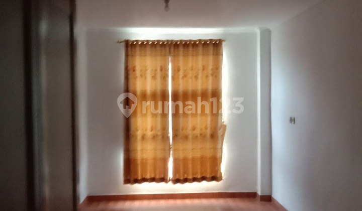 Minimalist 2-story ready-to-occupy house in Jatinangor complex 2