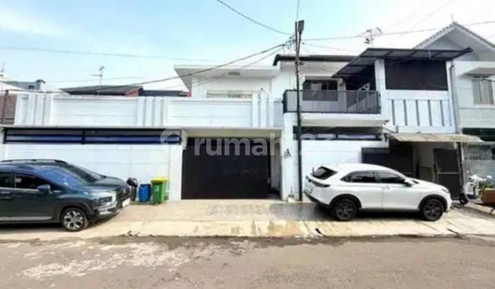 Rumah Minimalis Modern Mewah di Komplek Antapani Tsa Rumah Minimalis Modern Mewah di Komplek Antapani Tsa