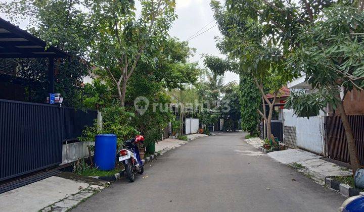 Rumah Lama Terawat Hitung Tanah Di Burangrang 2