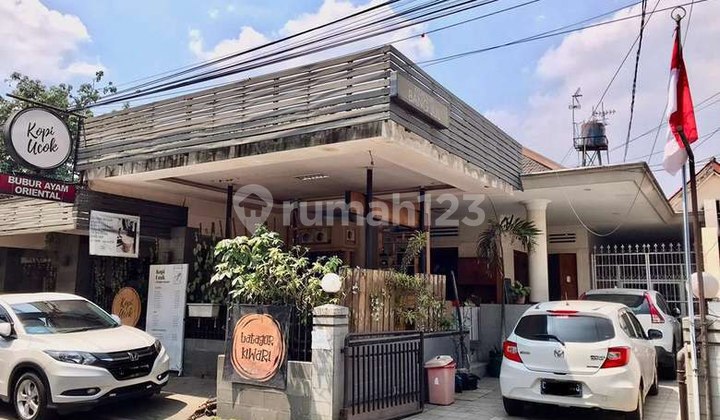 Rumah Strategis Siap Huni Deket Gedung Sate di Pusat Kota