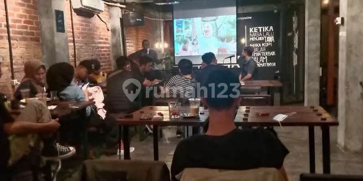 Hotel Coffe Shop di Mainroad Gatsu,bandung 3