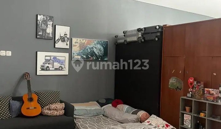 Sell Fast Cheap Minimalist Industrial House in Turangga 2