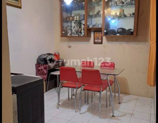 Ready-to-occupy minimalist house at a strategic market price in Antapani. 2