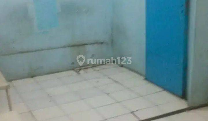 Rumah Lama Butuh Renovasi di Mainroad Cikutra