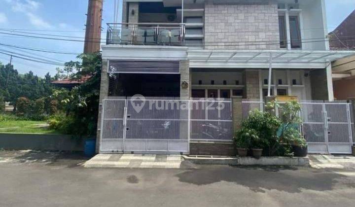 Rumah Mewah Siap Huni Murah Dalam Komplek di Caringin 1