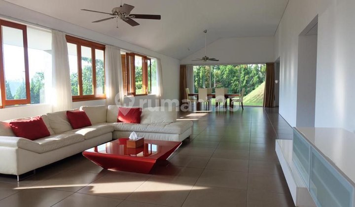 Modern Minimalist Luxury House at Dago Resort Pakar 2