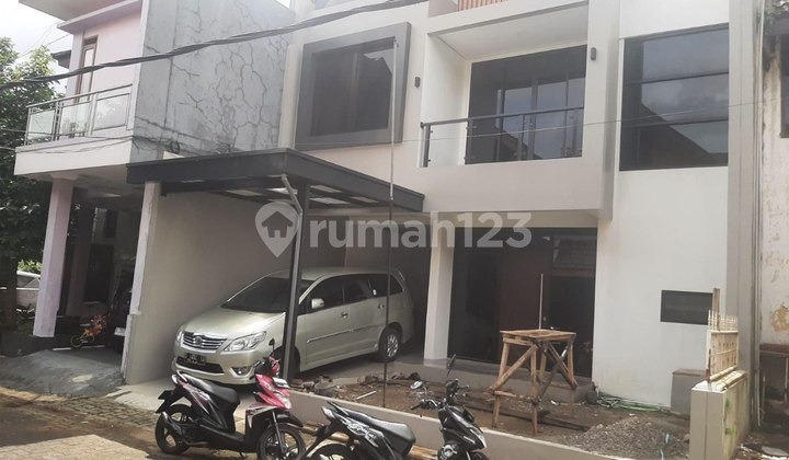 Rumah Baru Minimalis Modern Dekat ke Sayap Riau Rumah Baru Minimalis Modern Dekat ke Sayap Riau