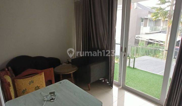 Rumah Minimalis Modern Strategis Dalam Komplek Gerlong 2