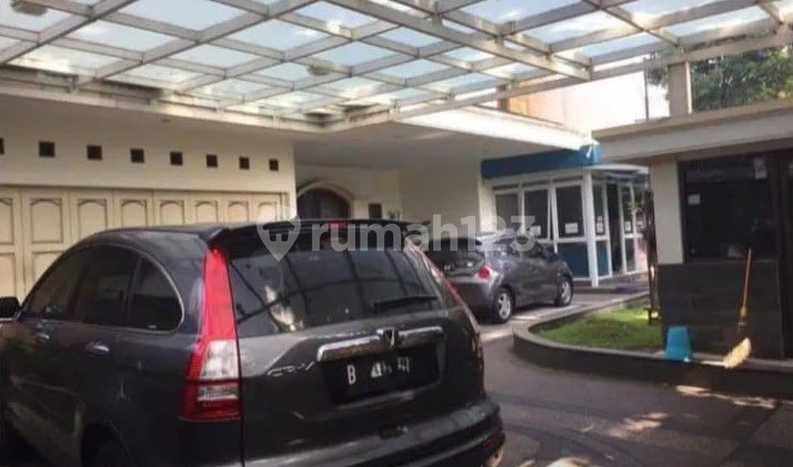 rumah lux siap huni strategis akses jalan lebar di sayap cipaganti