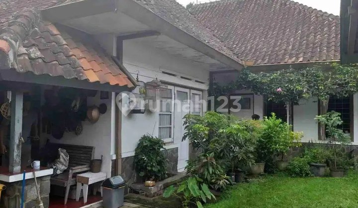 Heritage Type B Mainroad Riau Bandung House