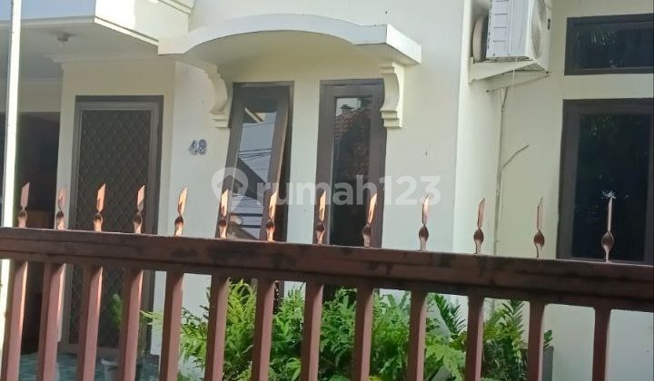 Rumah Minimalis Siap Huni Lokasi Strategis di Komplek Antapani