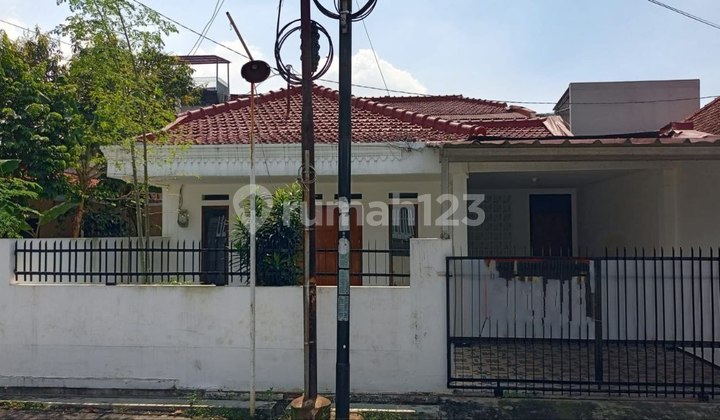 rumah minimalis siap huni strategis di buah batu