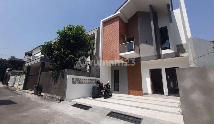 Rumah Baru Minimalis Modern Di Sayap Bkr 1