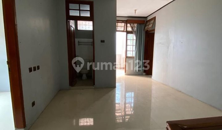 Rumah Minimalis Siap Huni Murah Banget di Tubagus Ismail 2