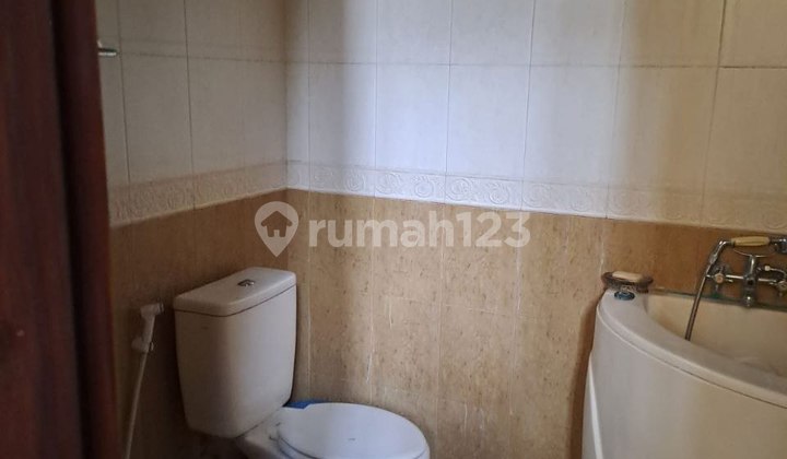 rumah siap huni strategis best location di tubagus ismail 2