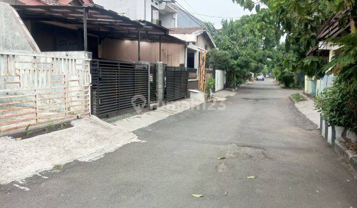 Rumah Murah Butuh Renovasi Posisi Hook di Antapani 2