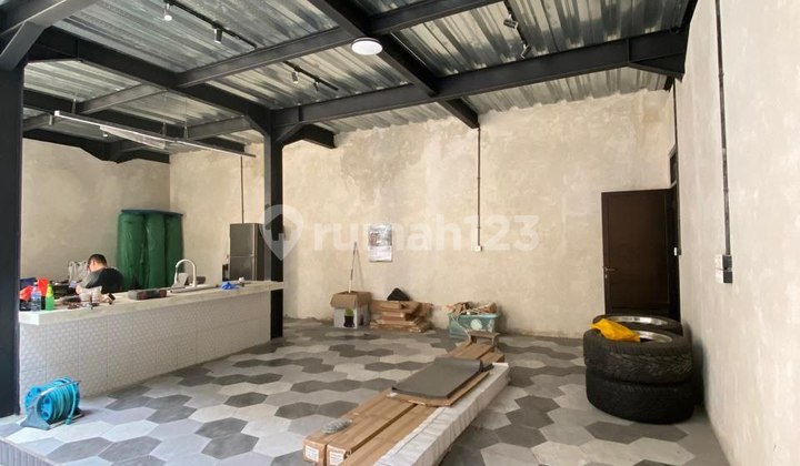 Rumah Murah Lokasi Strategis di Mainroad Jl Sudirman 2