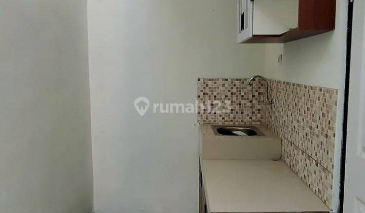 Rumah 2 Lantai Kontrakan Bagus Semi Furmnished 2