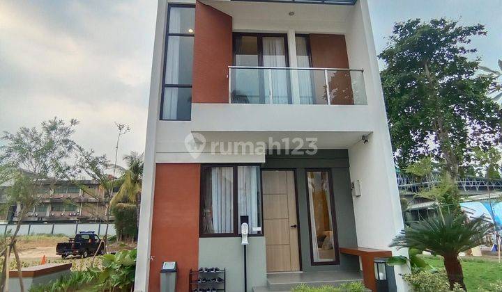 Rumah Mewah Murah 2 Lantai Balkon 2