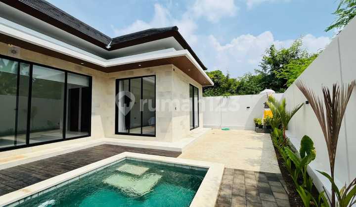 2Br Villa Beach Side Sanur, Yearly Rental [Sbp 1500]
