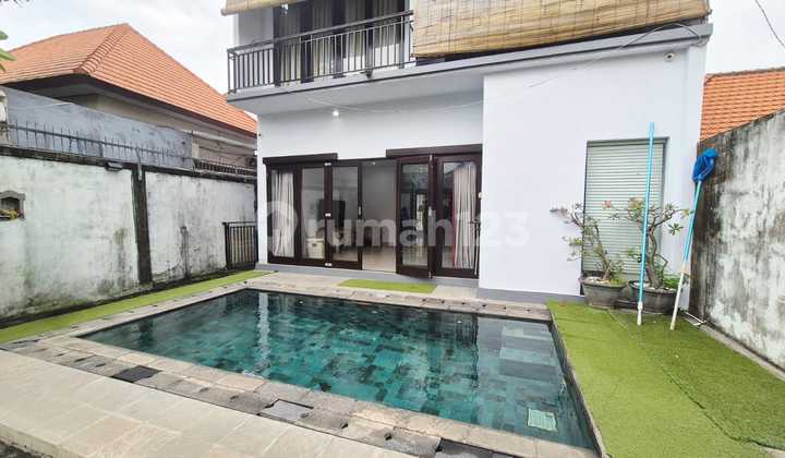 3Br Villa West Bypass Sanur Area, Yearly Rental [Sbp 1491]