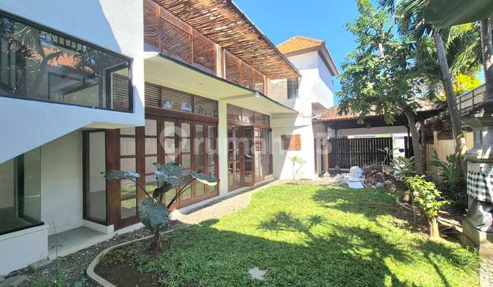 Villa 3+1 Bedroom Sanur Area [1389]