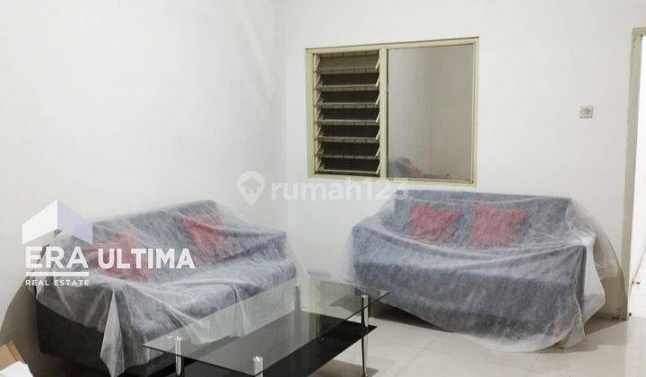 Rumah Bagus Unfurnished SHM di Pajajaran, Bandung 1