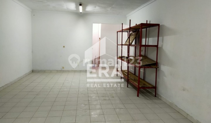 Ruko Permata Kopo Sukamenak for Rent - 2 Floors Suitable for Business & Living 2