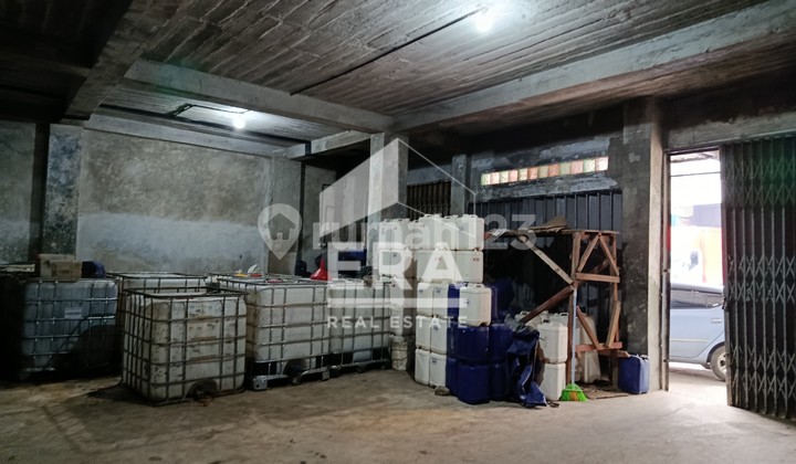 4-Story Shop House on Jl Cibaduyut Raya Bandung - Land Area 184 M² with SHM, Suitable for Business/Warehouse 2