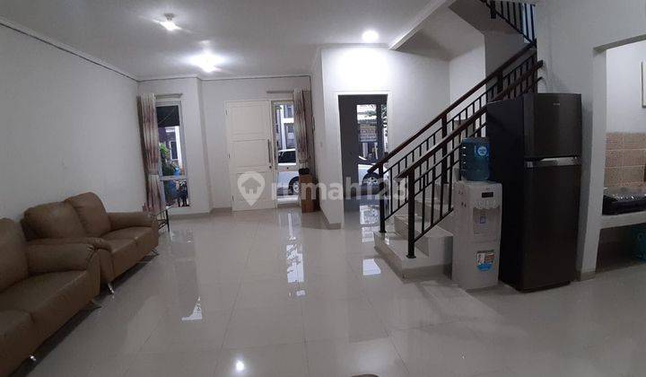 Rumah 2 lantai siap huni di Cluster Bohemia, Gading Serpong 3
