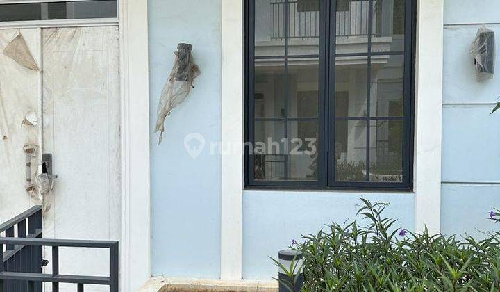 Disewa Rumah Double Decker Lavon 2 Cluster Montana 2