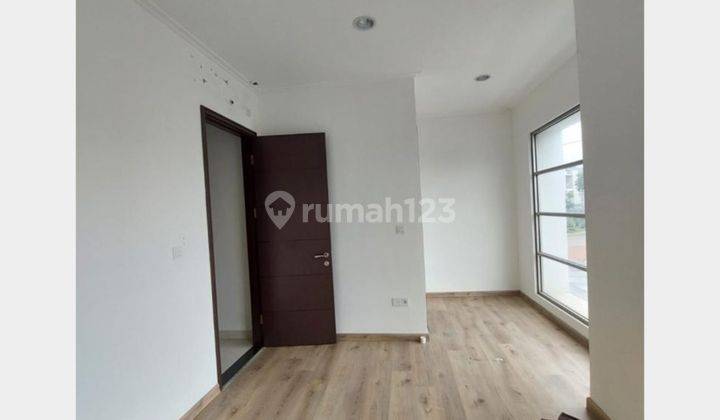 Rumah Golf Island PIK Posisi Badan 6x15m Std Developer, Terlariis